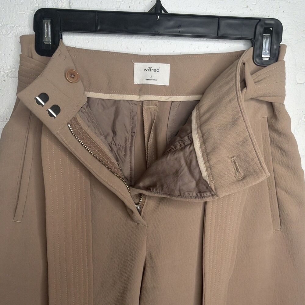 ARITZIA Wilfred Tie Front Pant 2 Belted Crepette High-Rise Crop Tan Capsule Twee - Picture 4 of 9